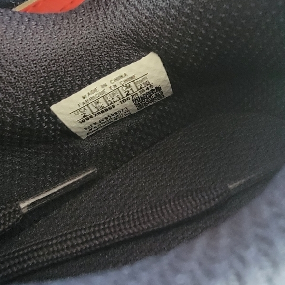 Reebok Kids Shoes - Navy and Red - Picture 2 of 5